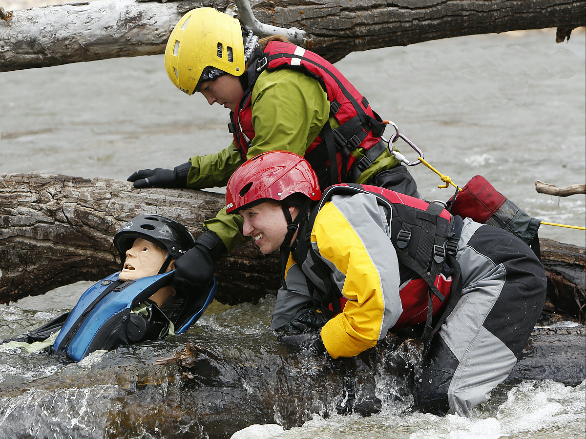 Remote Rescue swiftwater rescue training scenario in the Provo River