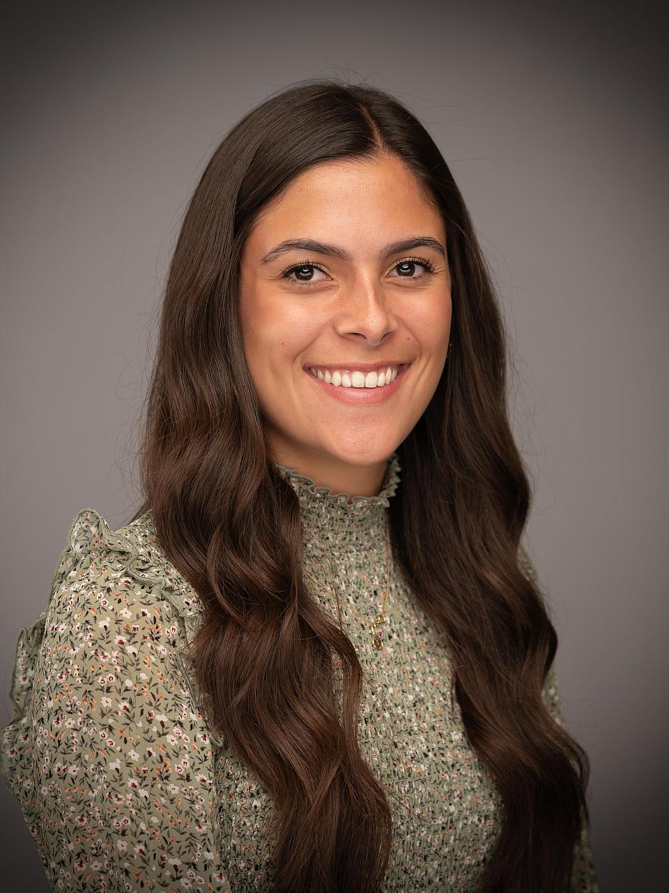 Headshot of Valentina Heyn