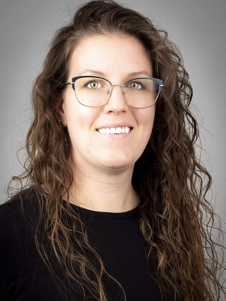 Jenna Burnett Headshot 3.3_SAYU