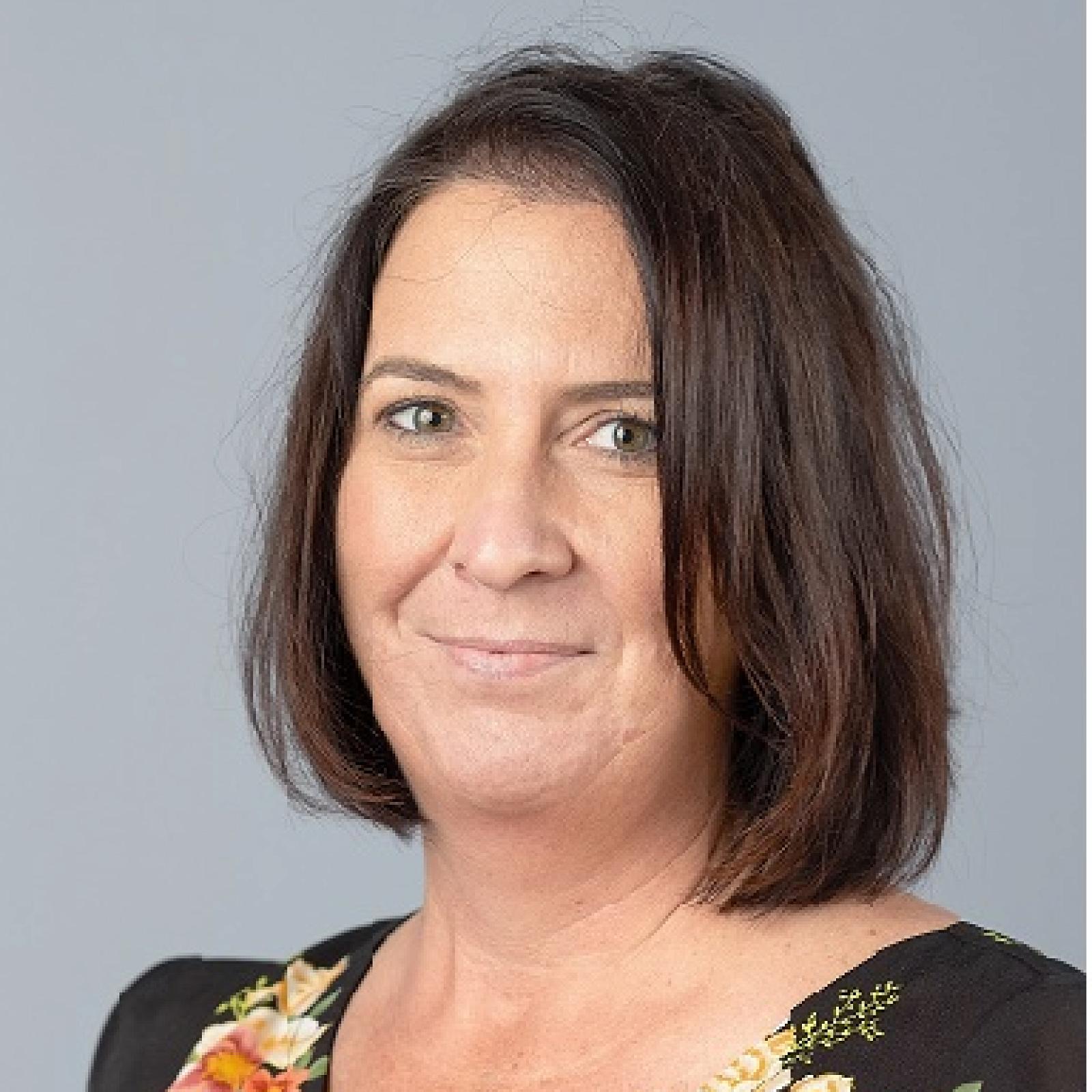 Melissa L. Zahl